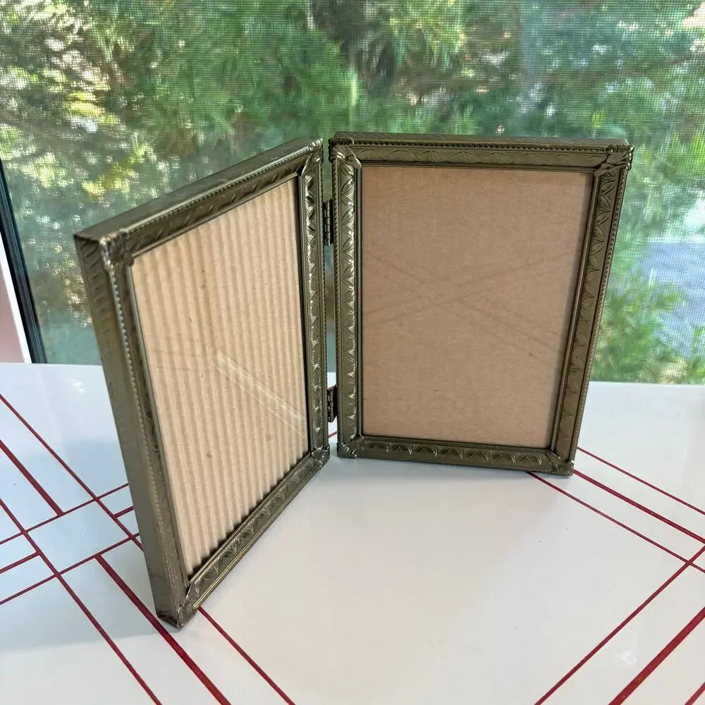 Vintage Double 5x7 Hinged Picture Frame Ornate Gold Tone Metal Folding Frame